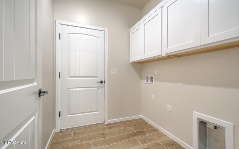 12172 Bahjat Drive, El Paso, TX 79934, 4 Bedrooms Bedrooms, ,2 BathroomsBathrooms,Residential,For Sale,12172 Bahjat Drive,0,933456