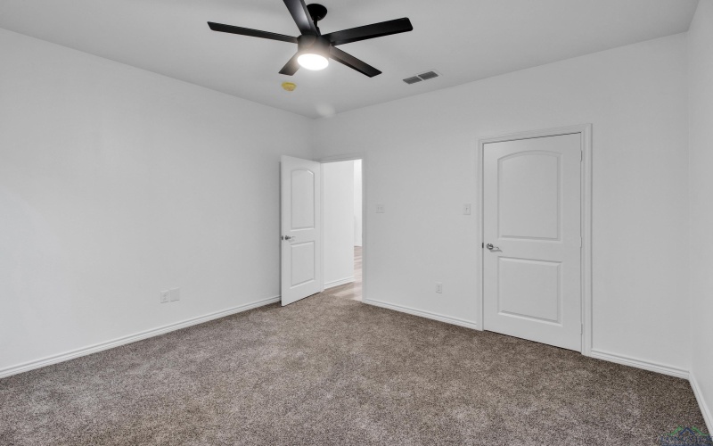 175 Heartland Trail, Diana, TX 75640, 3 Bedrooms Bedrooms, ,2 BathroomsBathrooms,Residential,For Sale,175 Heartland Trail,0,20257644