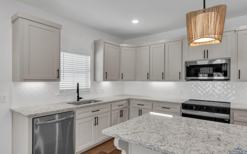 99 St.Clair, Longview, TX 75605, 3 Habitaciones Habitaciones , ,2 BañosBaños,Residential,En Venta,99 St.Clair,0,20257646