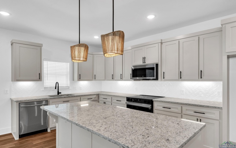 99 St.Clair, Longview, TX 75605, 3 Habitaciones Habitaciones , ,2 BañosBaños,Residential,En Venta,99 St.Clair,0,20257646