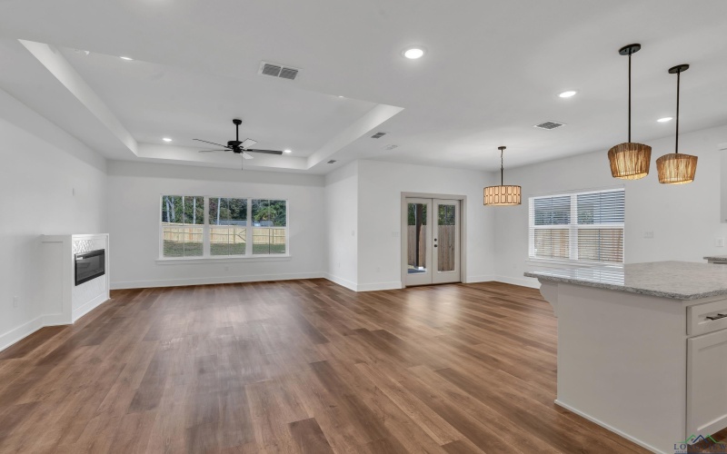 99 St.Clair, Longview, TX 75605, 3 Habitaciones Habitaciones , ,2 BañosBaños,Residential,En Venta,99 St.Clair,0,20257646