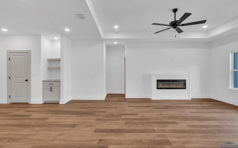 99 St.Clair, Longview, TX 75605, 3 Habitaciones Habitaciones , ,2 BañosBaños,Residential,En Venta,99 St.Clair,0,20257646