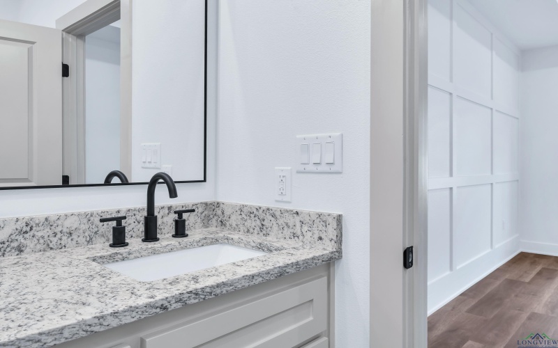 99 St.Clair, Longview, TX 75605, 3 Habitaciones Habitaciones , ,2 BañosBaños,Residential,En Venta,99 St.Clair,0,20257646