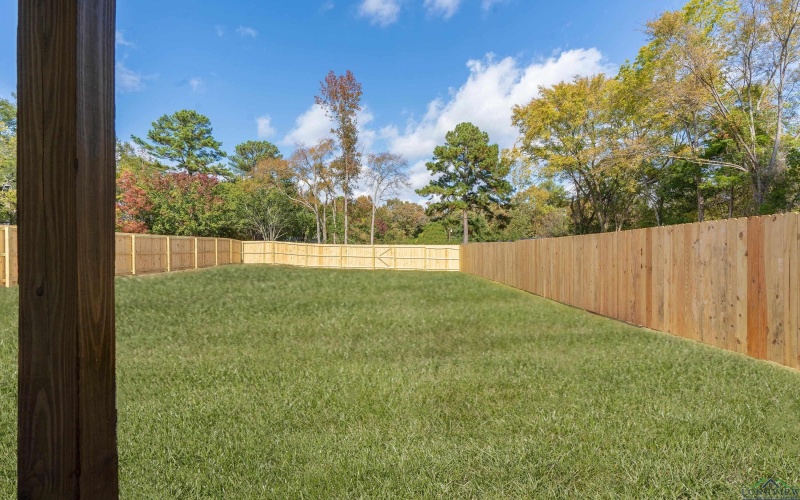 99 St.Clair, Longview, TX 75605, 3 Habitaciones Habitaciones , ,2 BañosBaños,Residential,En Venta,99 St.Clair,0,20257646