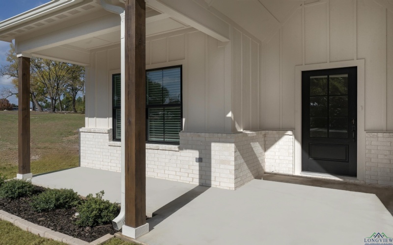 99 St.Clair, Longview, TX 75605, 3 Habitaciones Habitaciones , ,2 BañosBaños,Residential,En Venta,99 St.Clair,0,20257646