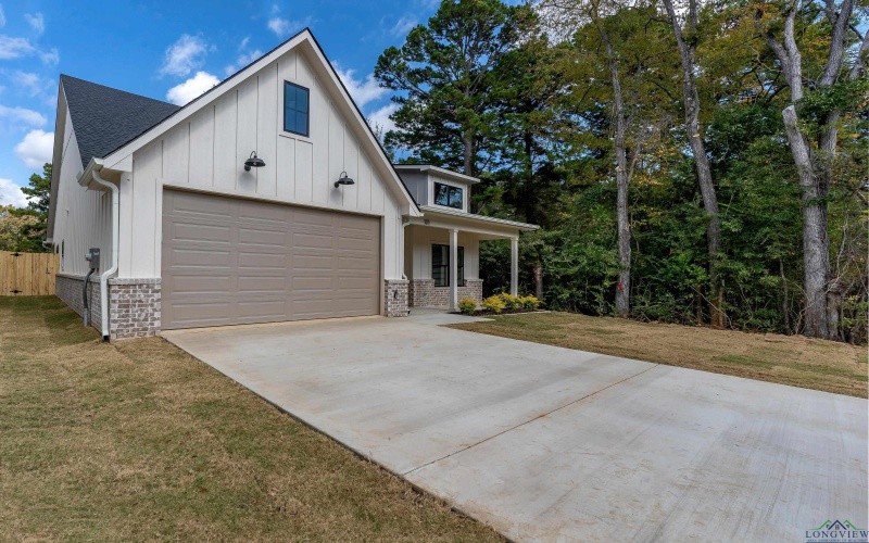 101 St. Clair, Longview, TX 75605, 3 Bedrooms Bedrooms, ,2 BathroomsBathrooms,Residential,For Sale,101 St. Clair,0,20257647