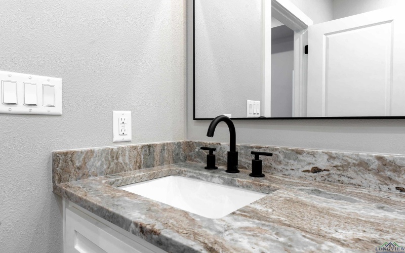 101 St. Clair, Longview, TX 75605, 3 Bedrooms Bedrooms, ,2 BathroomsBathrooms,Residential,For Sale,101 St. Clair,0,20257647