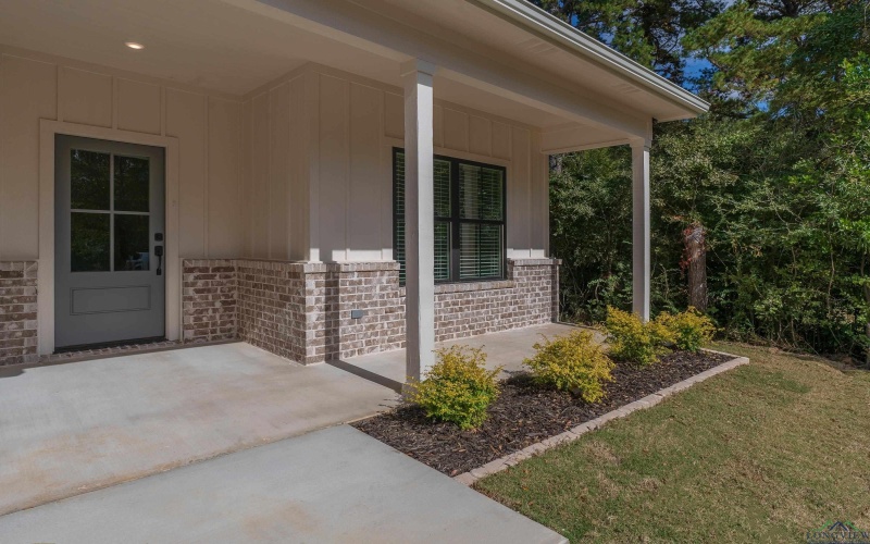 101 St. Clair, Longview, TX 75605, 3 Bedrooms Bedrooms, ,2 BathroomsBathrooms,Residential,For Sale,101 St. Clair,0,20257647