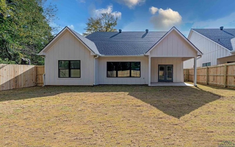 101 St. Clair, Longview, TX 75605, 3 Bedrooms Bedrooms, ,2 BathroomsBathrooms,Residential,For Sale,101 St. Clair,0,20257647