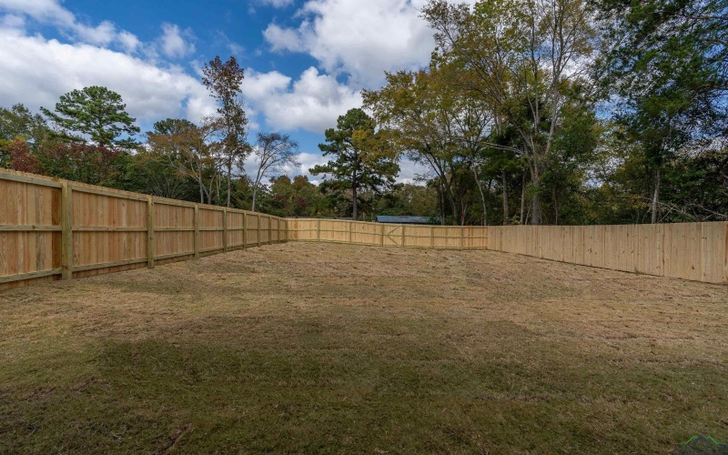 101 St. Clair, Longview, TX 75605, 3 Bedrooms Bedrooms, ,2 BathroomsBathrooms,Residential,For Sale,101 St. Clair,0,20257647