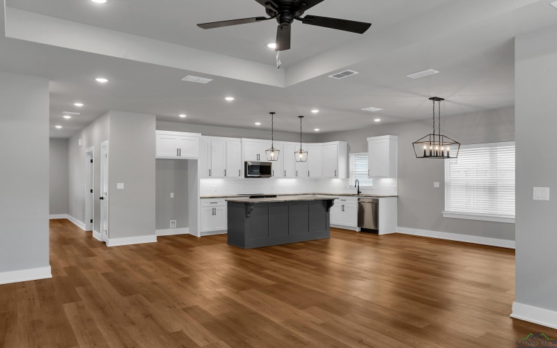 101 St. Clair, Longview, TX 75605, 3 Bedrooms Bedrooms, ,2 BathroomsBathrooms,Residential,For Sale,101 St. Clair,0,20257647