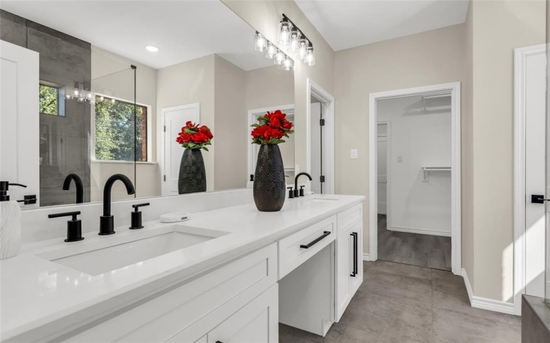 146 Bluebonnet Drive, Gun Barrel City, TX 75156, 3 Habitaciones Habitaciones , ,2 BañosBaños,Residential,En Venta,146 Bluebonnet Drive,0,21103313