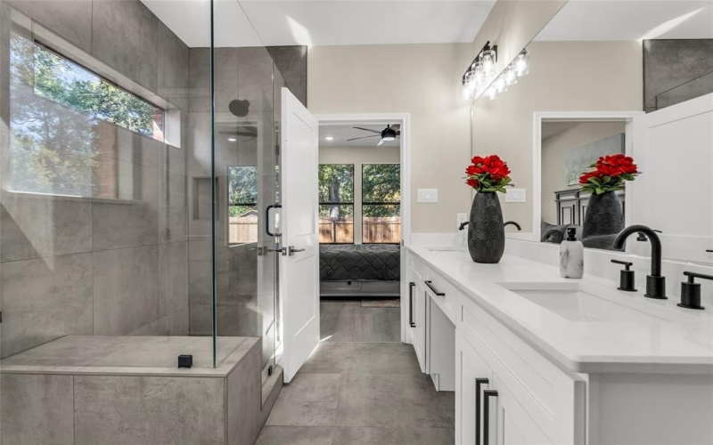 146 Bluebonnet Drive, Gun Barrel City, TX 75156, 3 Habitaciones Habitaciones , ,2 BañosBaños,Residential,En Venta,146 Bluebonnet Drive,0,21103313