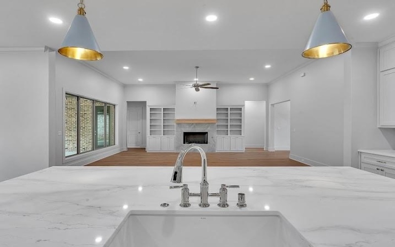 130 Elk Drive, Longview, TX 75605, 4 Bedrooms Bedrooms, ,3 BathroomsBathrooms,Residential,For Sale,130 Elk Drive,0,21106987