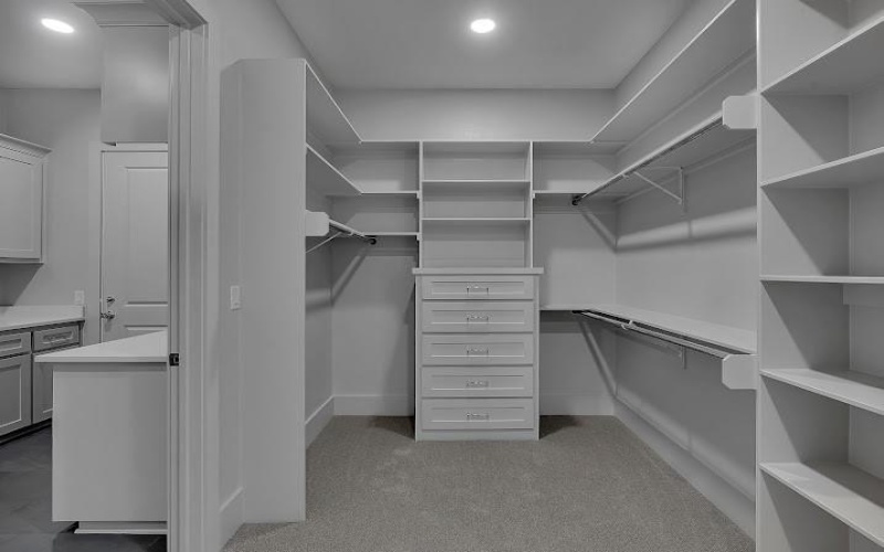 130 Elk Drive, Longview, TX 75605, 4 Bedrooms Bedrooms, ,3 BathroomsBathrooms,Residential,For Sale,130 Elk Drive,0,21106987