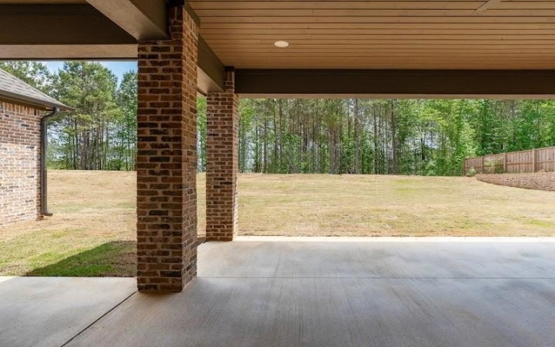 130 Elk Drive, Longview, TX 75605, 4 Bedrooms Bedrooms, ,3 BathroomsBathrooms,Residential,For Sale,130 Elk Drive,0,21106987