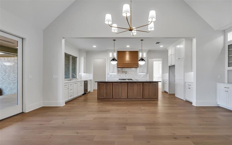 120 Ella Kate Drive, Longview, TX 75605, 4 Habitaciones Habitaciones , ,3 BañosBaños,Residential,En Venta,120 Ella Kate Drive,0,21107058