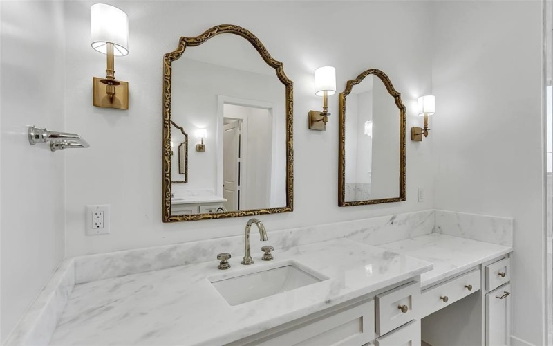 120 Ella Kate Drive, Longview, TX 75605, 4 Habitaciones Habitaciones , ,3 BañosBaños,Residential,En Venta,120 Ella Kate Drive,0,21107058