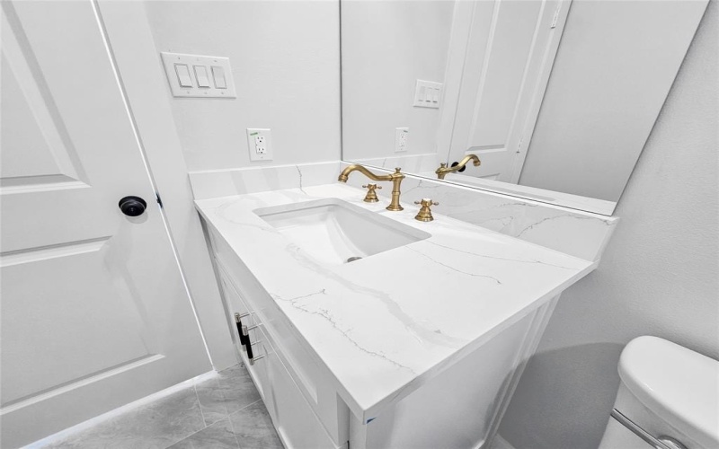 328 Whispering Trl., Gun Barrel City, TX 75156, 3 Habitaciones Habitaciones , ,2 BañosBaños,Residential,En Venta,328 Whispering Trl.,0,21108063