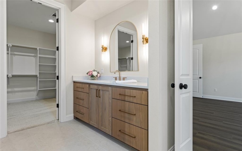 152 N Big Red Way, China Spring, TX 76633, 4 Habitaciones Habitaciones , ,2 BañosBaños,Residential,En Venta,152 N Big Red Way,0,21108091