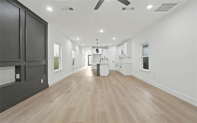 4228 Aztec, Dallas, TX 75216, 4 Bedrooms Bedrooms, ,2 BathroomsBathrooms,Residential,For Sale,4228 Aztec,0,21108228