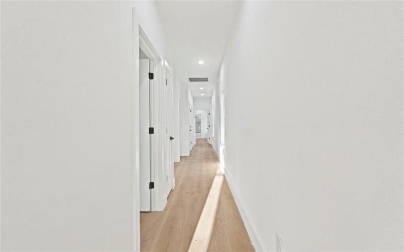 4228 Aztec, Dallas, TX 75216, 4 Bedrooms Bedrooms, ,2 BathroomsBathrooms,Residential,For Sale,4228 Aztec,0,21108228