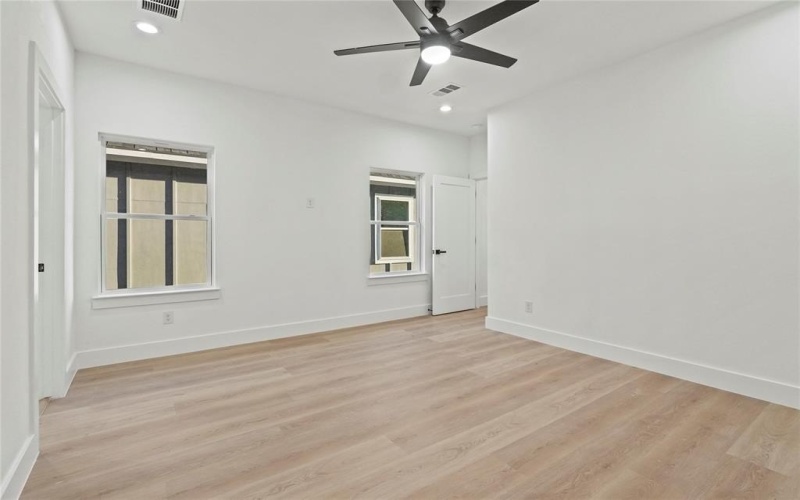 4228 Aztec, Dallas, TX 75216, 4 Bedrooms Bedrooms, ,2 BathroomsBathrooms,Residential,For Sale,4228 Aztec,0,21108228