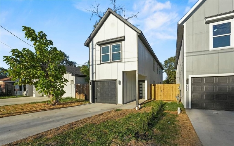 4228 Aztec, Dallas, TX 75216, 4 Bedrooms Bedrooms, ,2 BathroomsBathrooms,Residential,For Sale,4228 Aztec,0,21108228