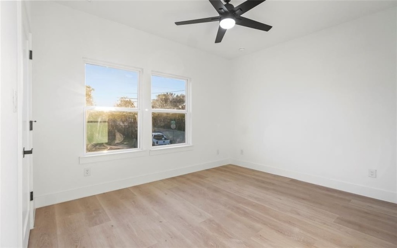 4230 Aztec, Dallas, TX 75216, 4 Bedrooms Bedrooms, ,2 BathroomsBathrooms,Residential,For Sale,4230 Aztec,0,21108234