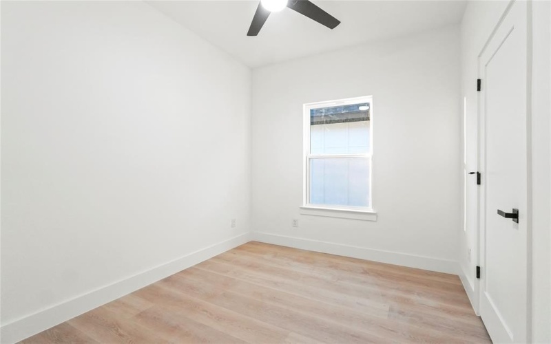 4230 Aztec, Dallas, TX 75216, 4 Bedrooms Bedrooms, ,2 BathroomsBathrooms,Residential,For Sale,4230 Aztec,0,21108234