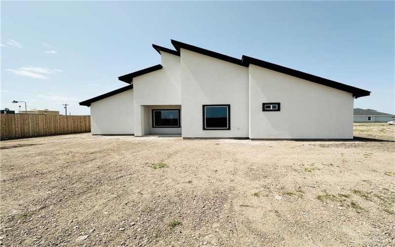 3312 Monte Cielo Drive, Weslaco, TX 78599, 4 Habitaciones Habitaciones , ,2 BañosBaños,Residential,En Venta,3312 Monte Cielo Drive,465771