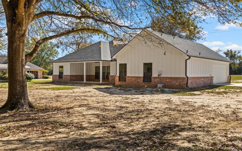1339 HWY 67, Mount Vernon, TX 75457, 3 Bedrooms Bedrooms, ,2 BathroomsBathrooms,Residential,For Sale,1339 HWY 67,0,21108268