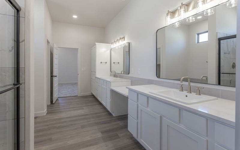 5816 Farmhouse Ave, Midland, TX 79705, 4 Habitaciones Habitaciones , ,3 BañosBaños,Residential,En Venta,5816 Farmhouse Ave,0,50086706