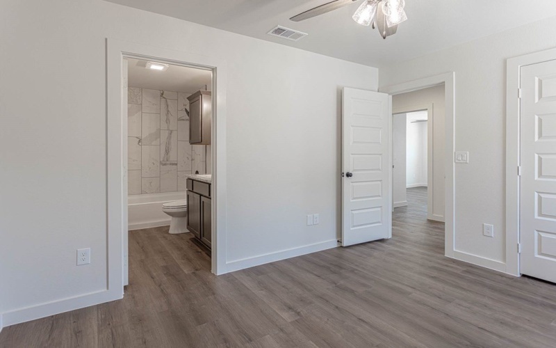 2421 Open Range Ln, Midland, TX 79705, 4 Habitaciones Habitaciones , ,3 BañosBaños,Residential,En Venta,2421 Open Range Ln,0,50086708