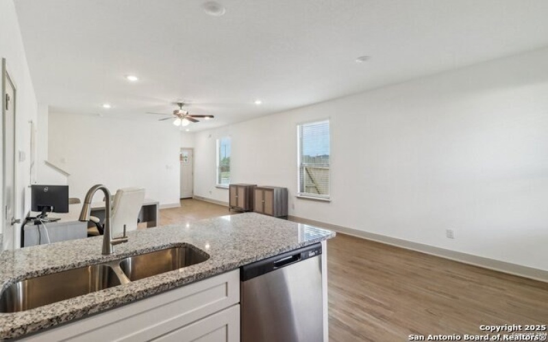 6416 Segovia Ranch, San Antonio, TX 78252, ,5 BañosBaños,Residential Multi Family,En Venta,6416 Segovia Ranch,0,1921803