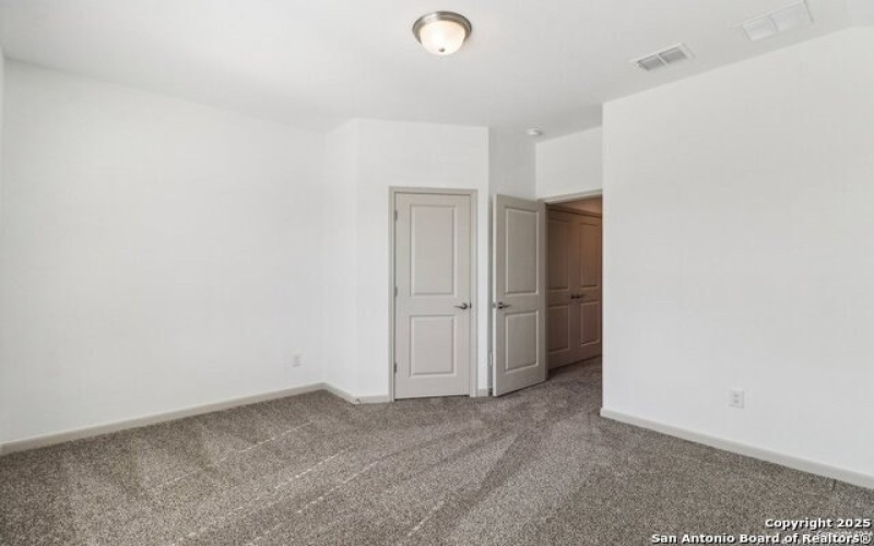 12352 Montgomery Forest, San Antonio, TX 78252, ,5 BañosBaños,Residential Multi Family,En Venta,12352 Montgomery Forest,0,1921804