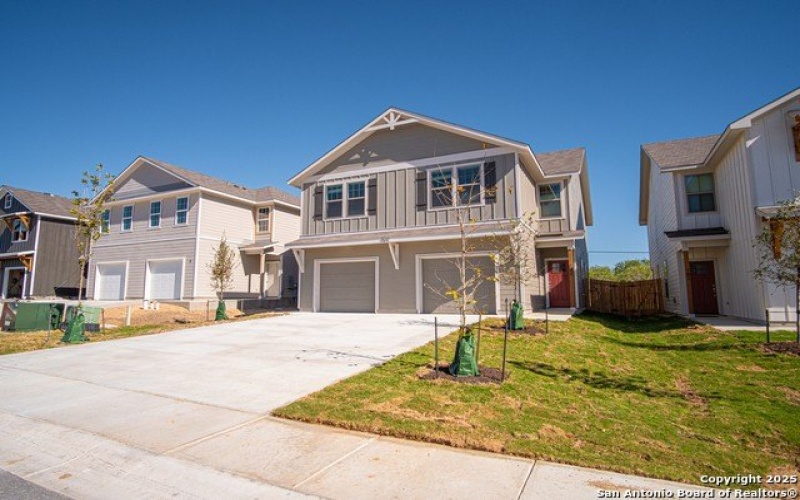 12352 Montgomery Forest, San Antonio, TX 78252, ,5 BañosBaños,Residential Multi Family,En Venta,12352 Montgomery Forest,0,1921804