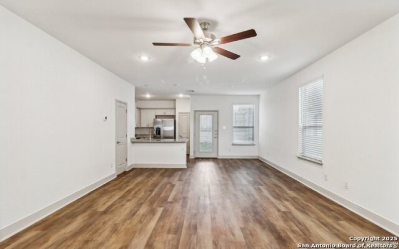 12352 Montgomery Forest, San Antonio, TX 78252, ,5 BañosBaños,Residential Multi Family,En Venta,12352 Montgomery Forest,0,1921804