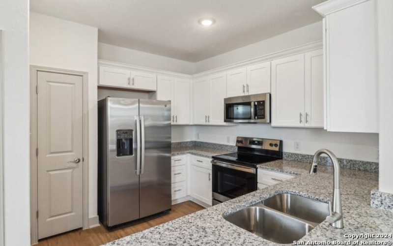 12356 Montgomery Forest, San Antonio, TX 78252, ,5 BañosBaños,Residential Multi Family,En Venta,12356 Montgomery Forest,0,1921805