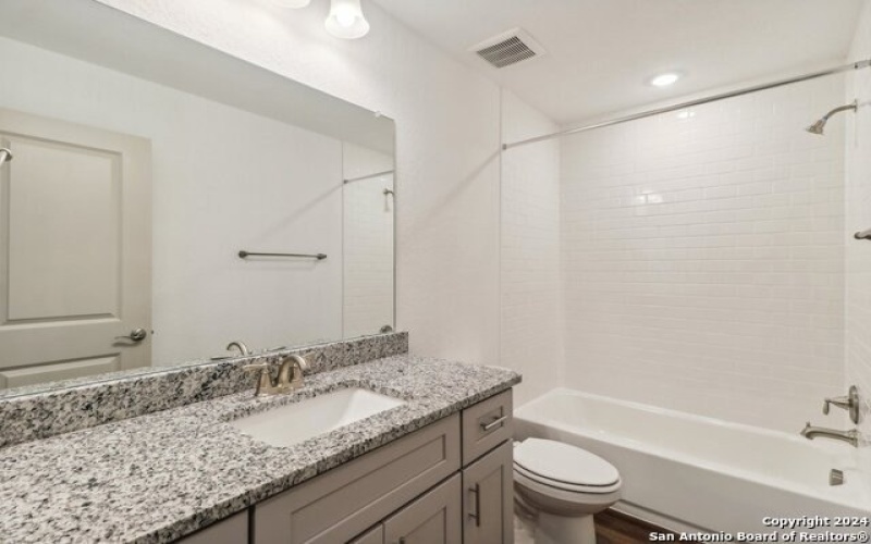 12356 Montgomery Forest, San Antonio, TX 78252, ,5 BañosBaños,Residential Multi Family,En Venta,12356 Montgomery Forest,0,1921805