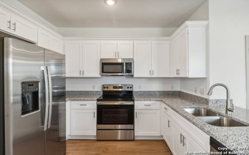 6420 Segovia Ranch, San Antonio, TX 78252, ,5 BañosBaños,Residential Multi Family,En Venta,6420 Segovia Ranch,0,1921806