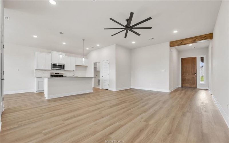 5936 Eldora Drive, College Station, TX 77845, 3 Habitaciones Habitaciones , ,2 BañosBaños,Residential,En Venta,5936 Eldora Drive,0,25011747