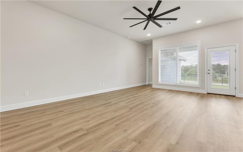 5936 Eldora Drive, College Station, TX 77845, 3 Habitaciones Habitaciones , ,2 BañosBaños,Residential,En Venta,5936 Eldora Drive,0,25011747