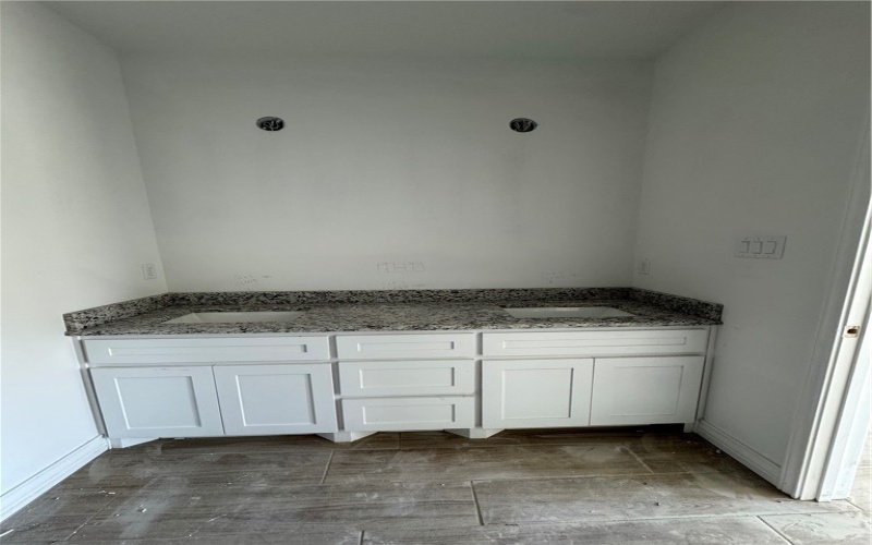 1473 Natasha Lane, Corpus Christi, TX 78415, 5 Bedrooms Bedrooms, ,3 BathroomsBathrooms,Residential,For Sale,1473 Natasha Lane,0,466137