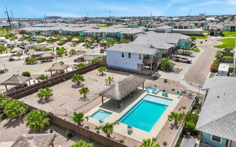 230 Port Arthur Street, Port Aransas, TX 78373, 4 Habitaciones Habitaciones , ,3 BañosBaños,Residential,En Venta,230 Port Arthur Street,0,467022