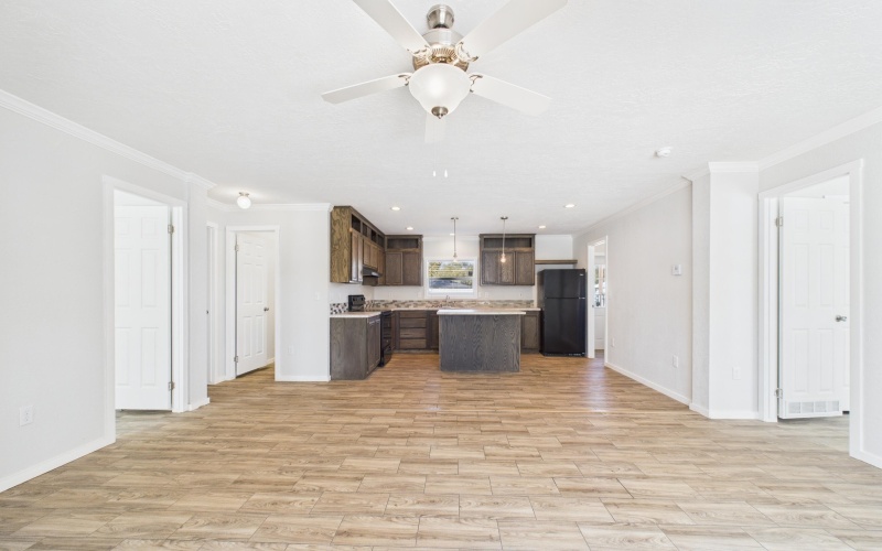 1109 W Waylon Jennings Boulevard, Littlefield, TX 79339, 3 Bedrooms Bedrooms, ,2 BathroomsBathrooms,Residential,For Sale,1109 W Waylon Jennings Boulevard,0,202562837