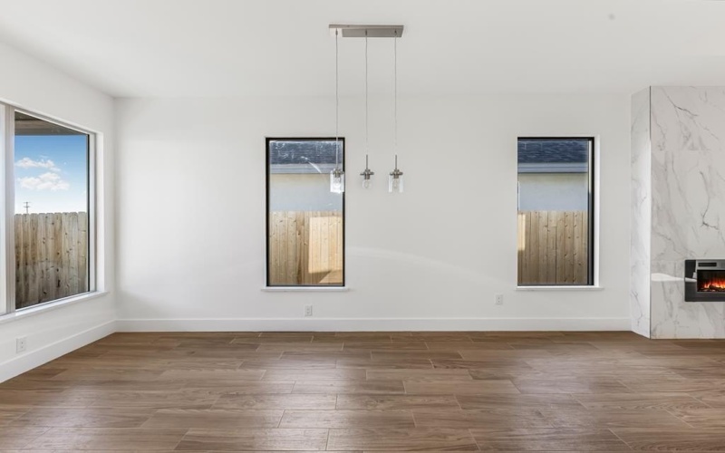 8642 Santa Isabella, Odessa, TX 79765, 4 Habitaciones Habitaciones , ,2 BañosBaños,Residential,En Venta,8642 Santa Isabella,0,164290