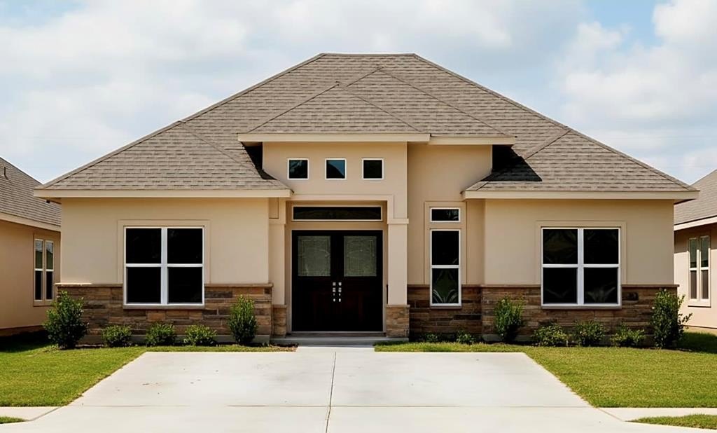 241 Dub drive, Eagle Pass, TX 78852, 3 Bedrooms Bedrooms, ,2 BathroomsBathrooms,Residential,For Sale,241 Dub drive,0,81841