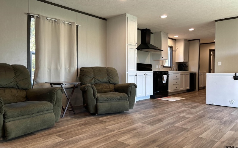 327 County Road 1813, Grand Saline, TX 75140, 3 Bedrooms Bedrooms, ,2 BathroomsBathrooms,Residential,For Sale,327 County Road 1813,0,25016469