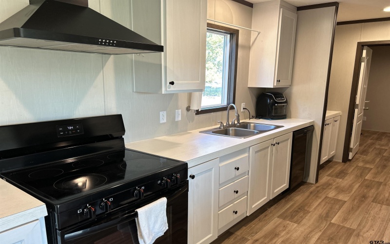 327 County Road 1813, Grand Saline, TX 75140, 3 Bedrooms Bedrooms, ,2 BathroomsBathrooms,Residential,For Sale,327 County Road 1813,0,25016469